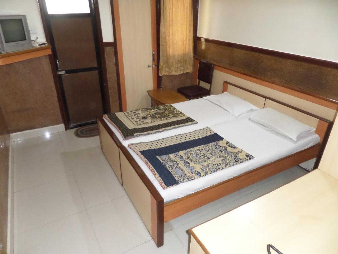 Hotel Padma Nashik Zewnętrze zdjęcie
