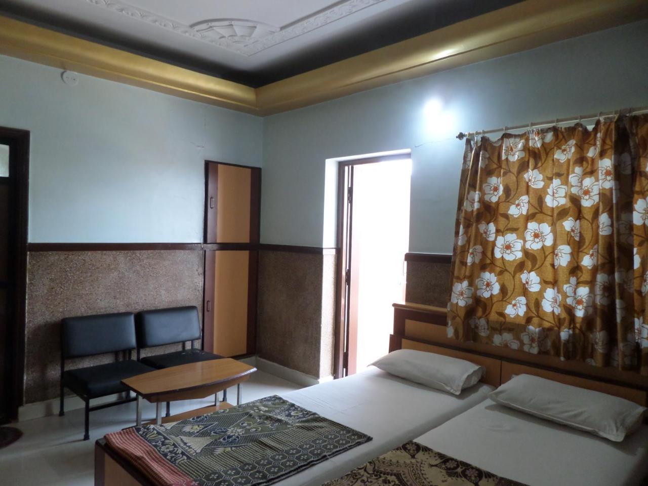Hotel Padma Nashik Zewnętrze zdjęcie